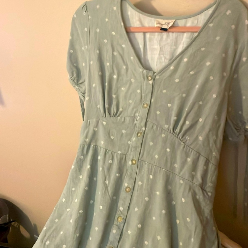 Green simple dress
